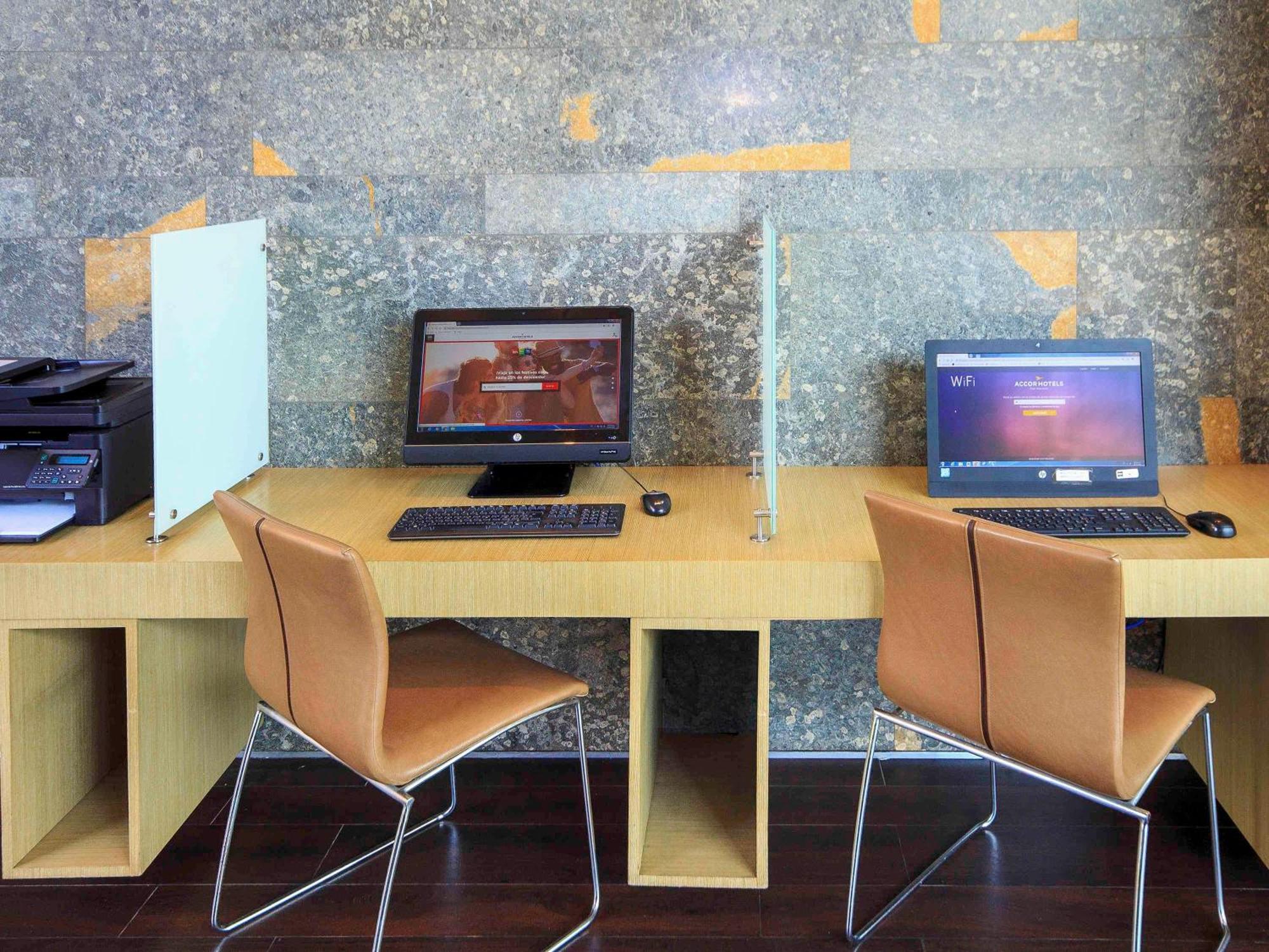 Ibis Medellin Hotel Ngoại thất bức ảnh