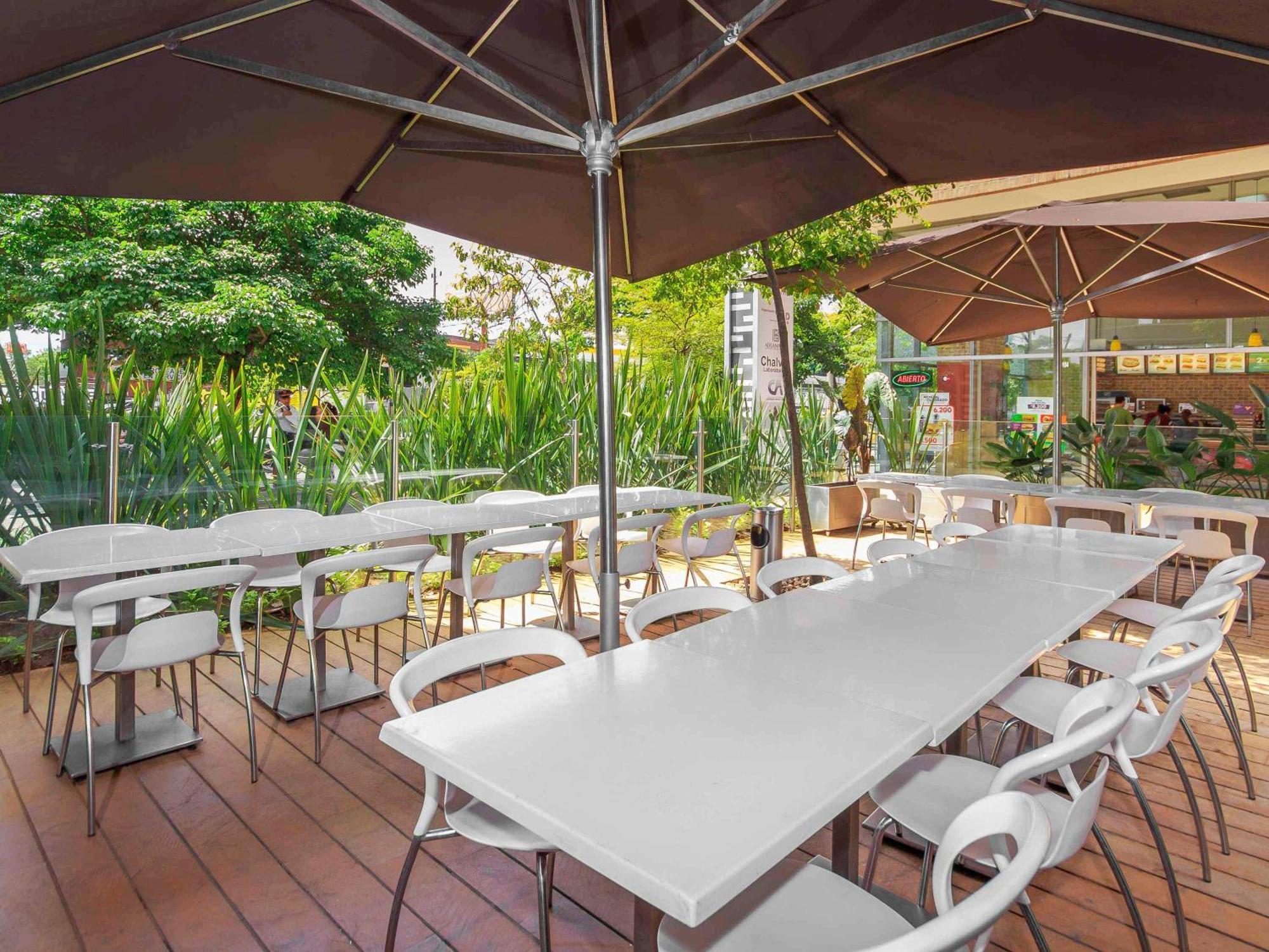 Ibis Medellin Hotel Ngoại thất bức ảnh