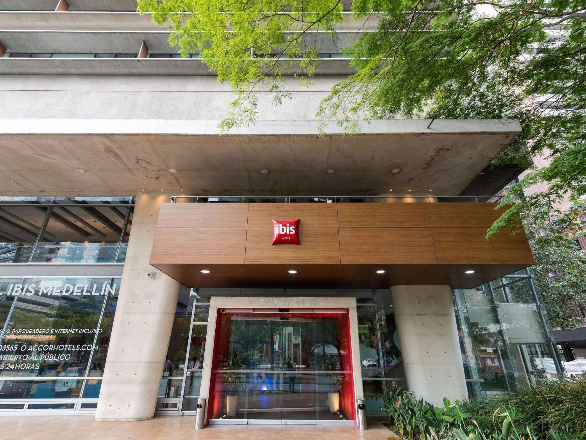 Ibis Medellin Hotel Ngoại thất bức ảnh
