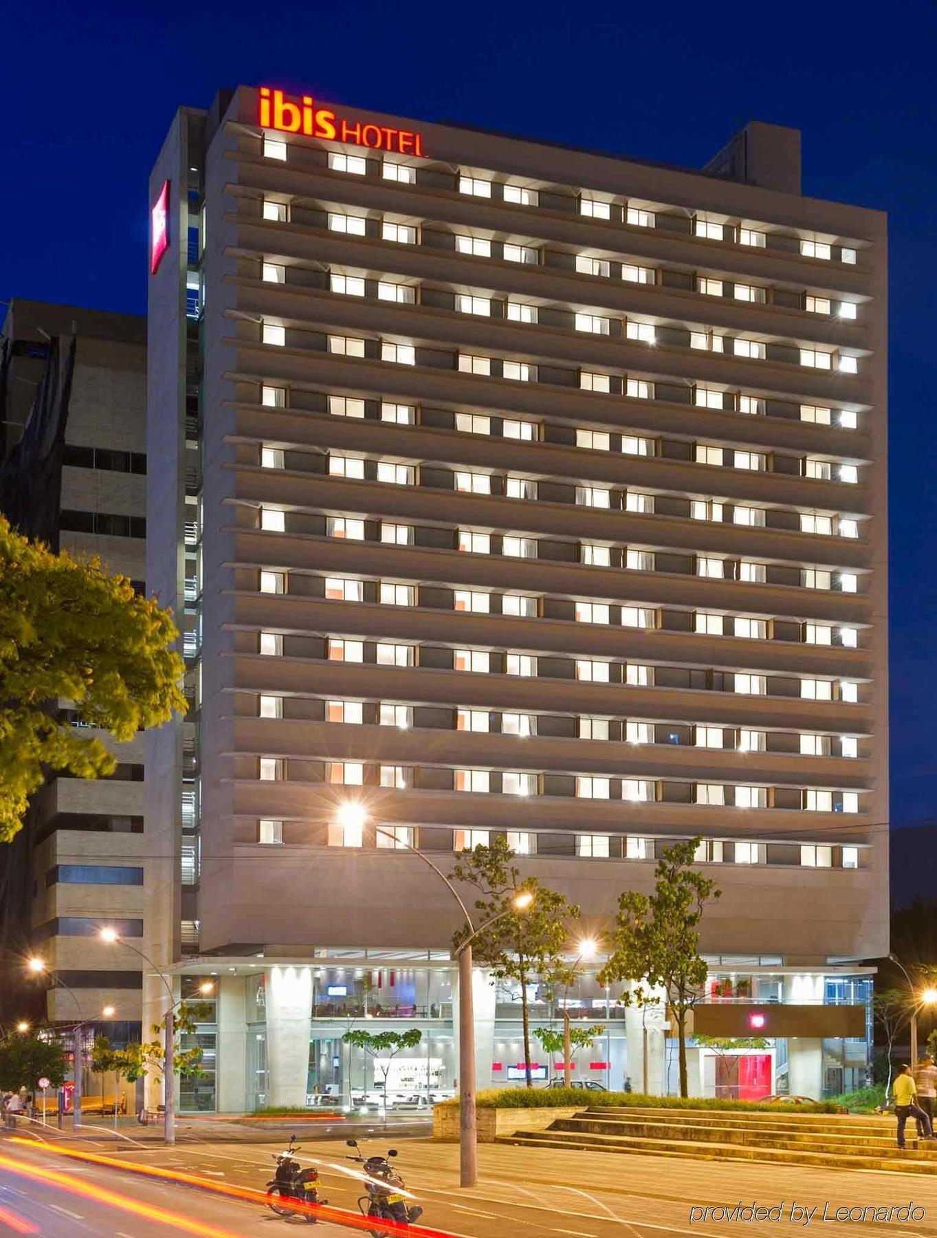 Ibis Medellin Hotel Ngoại thất bức ảnh