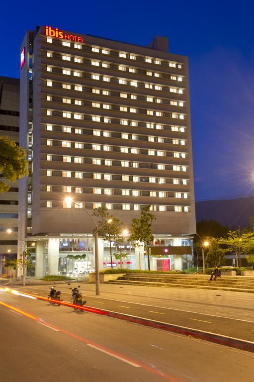 Ibis Medellin Hotel Ngoại thất bức ảnh