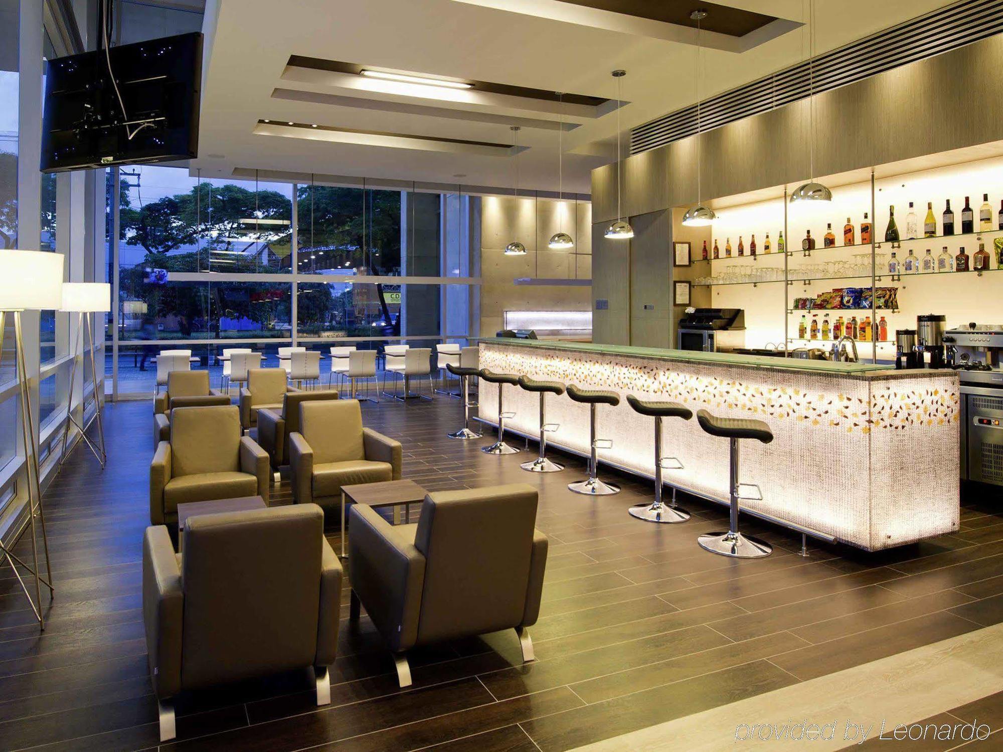 Ibis Medellin Hotel Ngoại thất bức ảnh