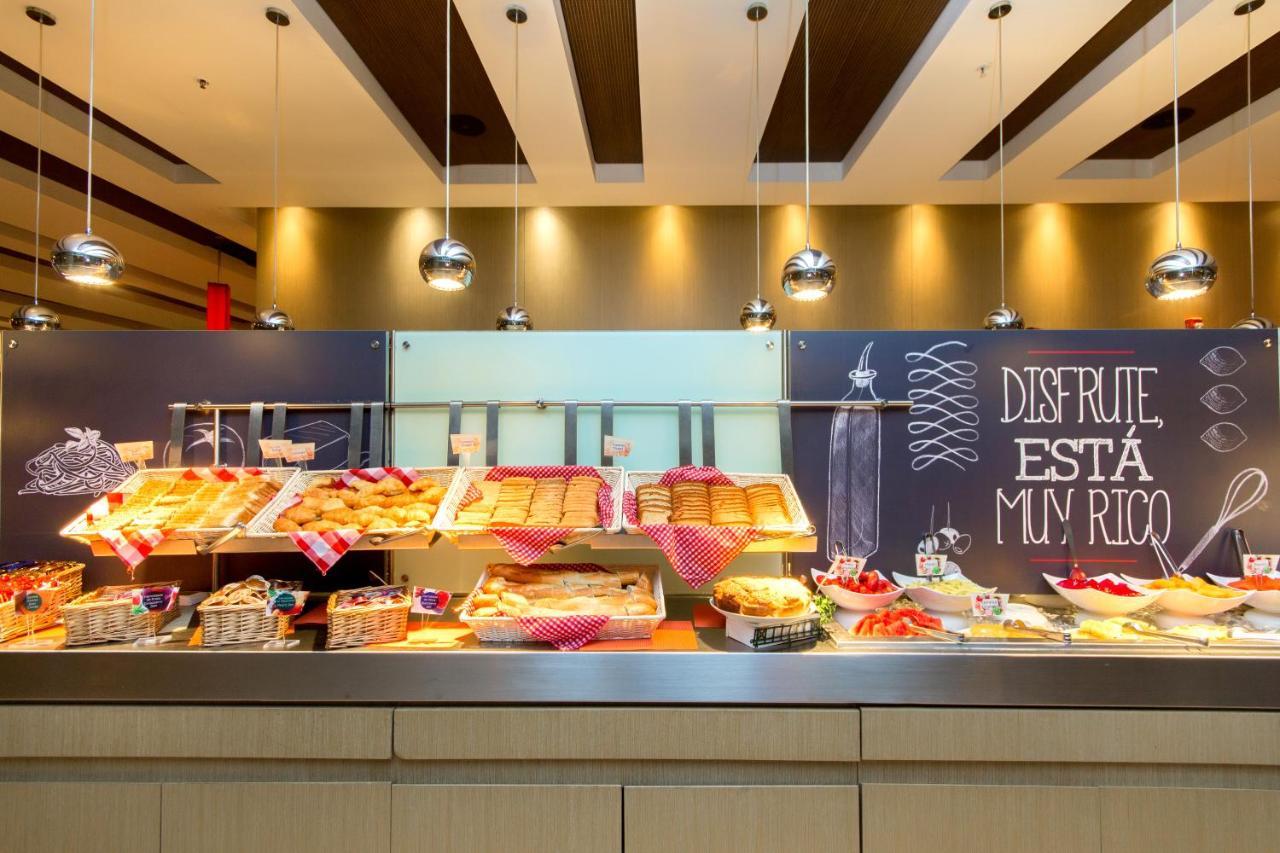 Ibis Medellin Hotel Ngoại thất bức ảnh